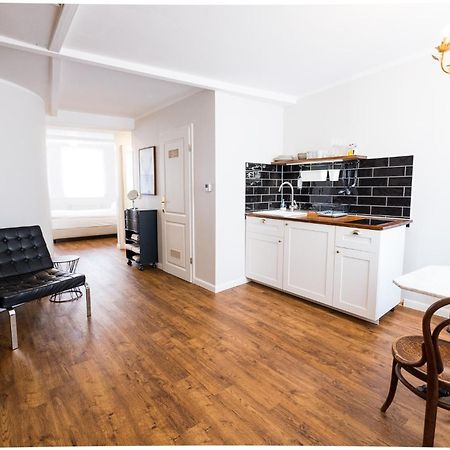 Boutique Charme Apartment Baden-Baden Bagian luar foto